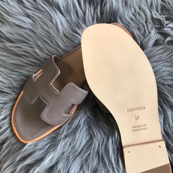 HERM Oran Sandals In Taupe Swift Leather