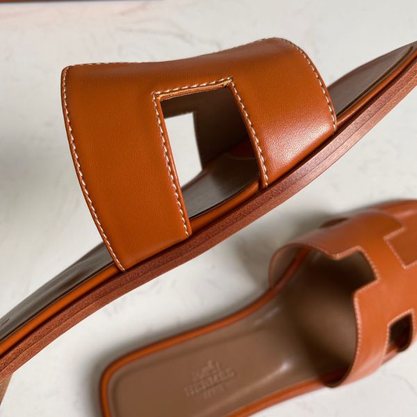 HERM Oran Slide Sandals In Gold Swift Calfskin