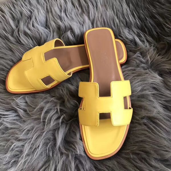 HERM Oran Sandals In Yellow Swift Leather