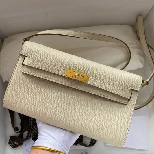HERM Kelly Classique To Go Wallet in Craie Epsom Calfskin
