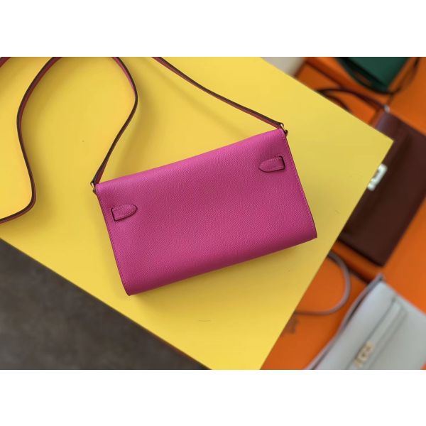 HERM Kelly Classique To Go Wallet In Magnolia Epsom Calfskin