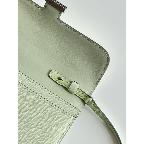 HERM Constance To Go Wallet in Vert Fizz Epsom Calfskin