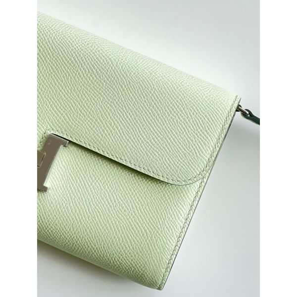 HERM Constance To Go Wallet in Vert Fizz Epsom Calfskin
