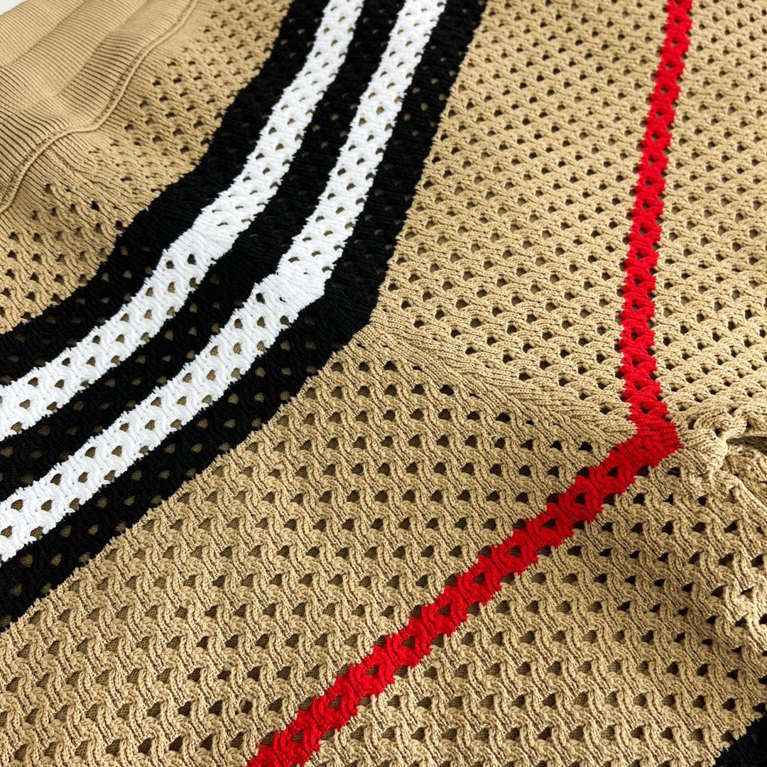 Burberry Short Pants