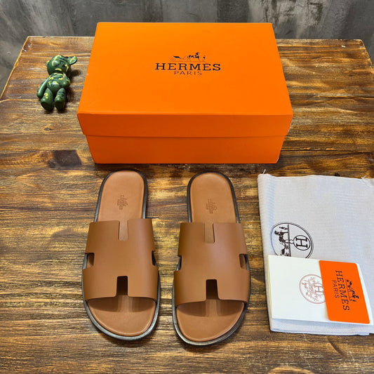 HERM Sandal