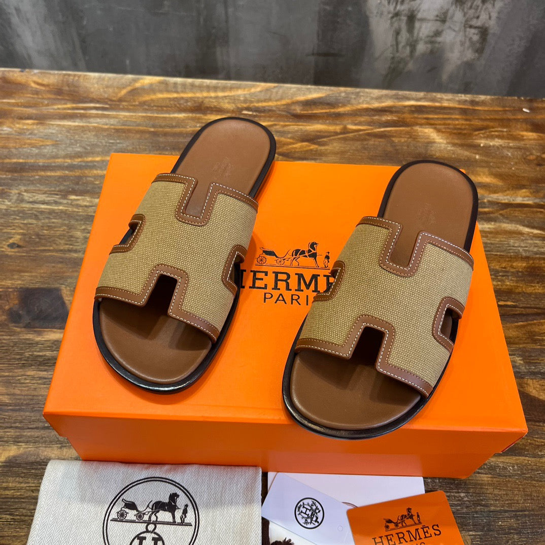 HERM Sandal