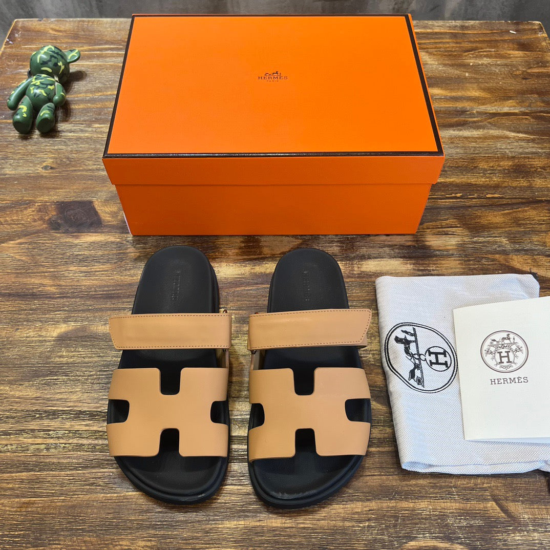 HERM Sandal