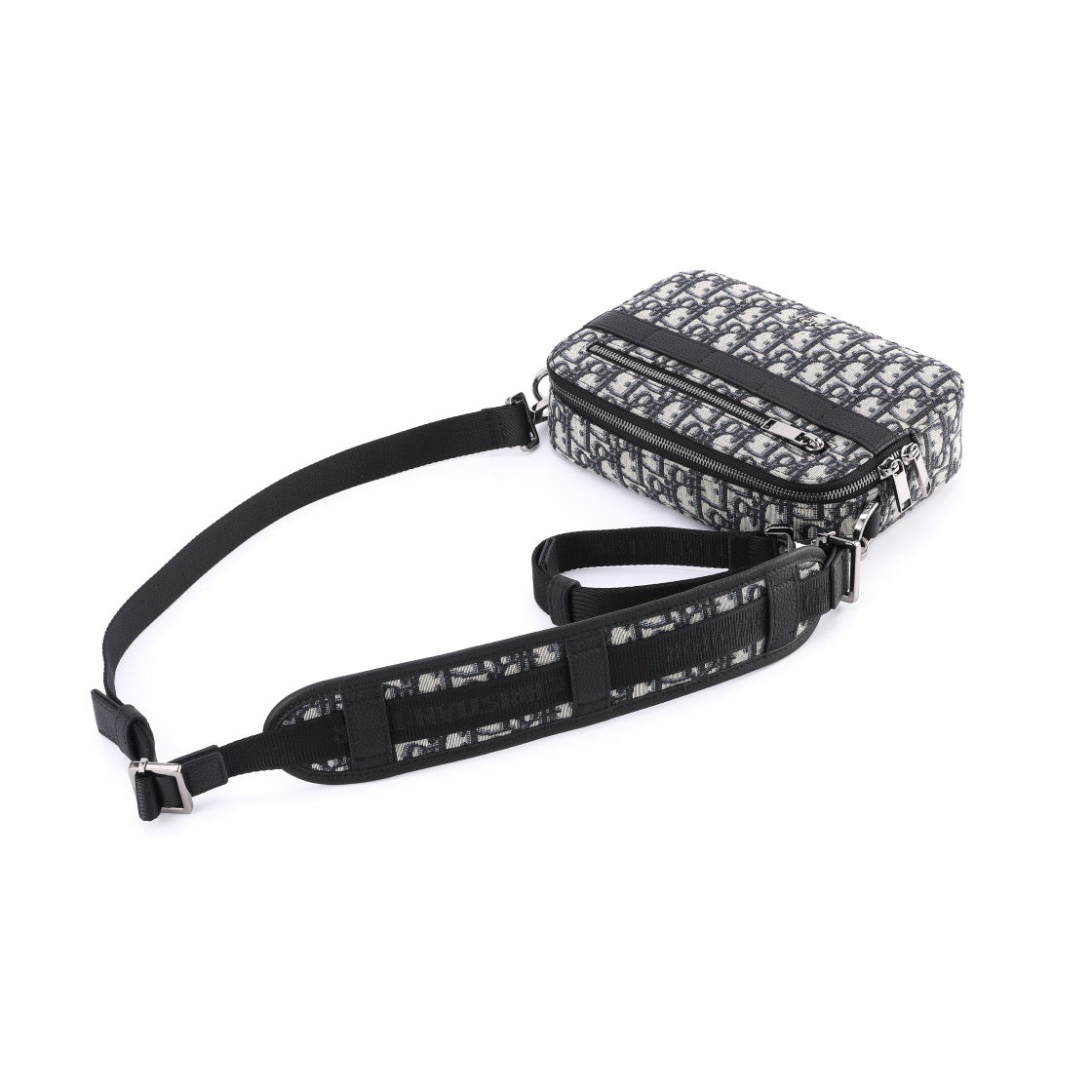 DIO Safari Oblique bags