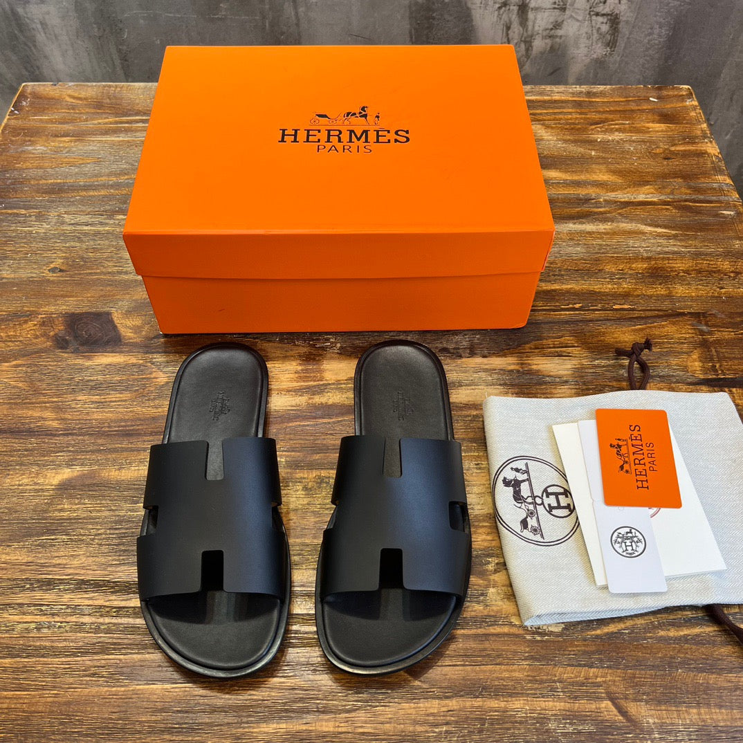 HERM Sandal