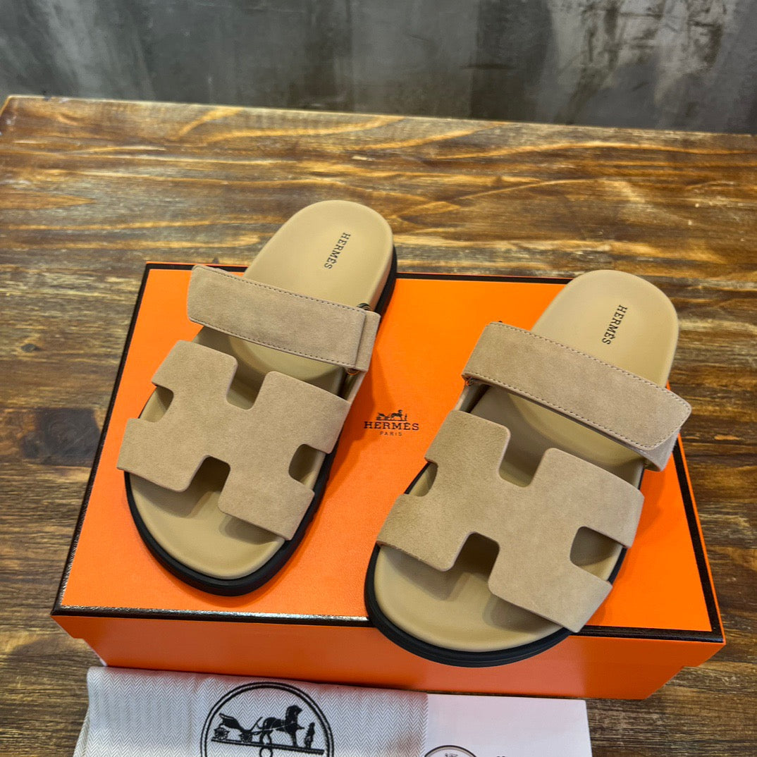 HERM Sandal