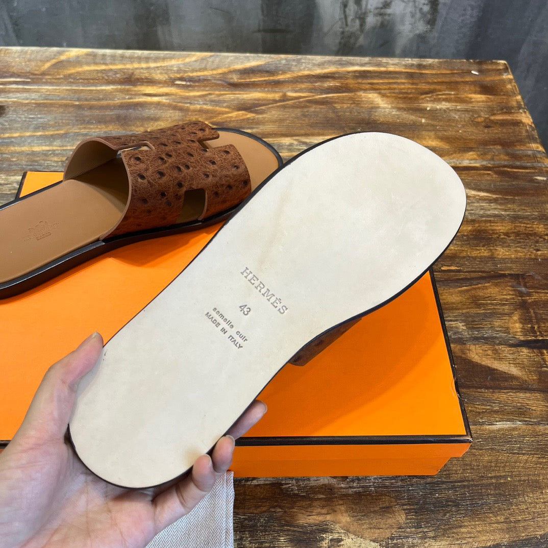 HERM Sandal