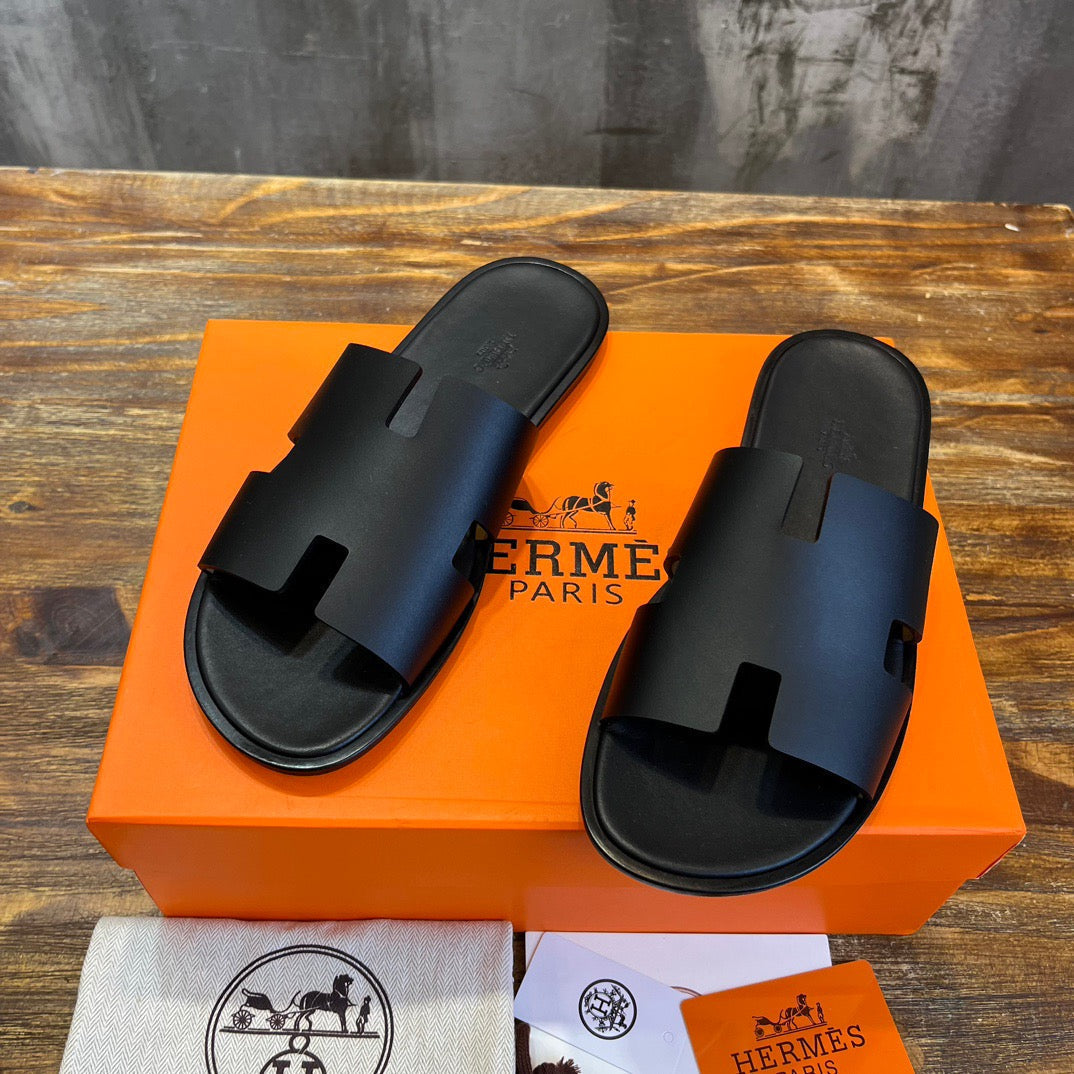 HERM Sandal
