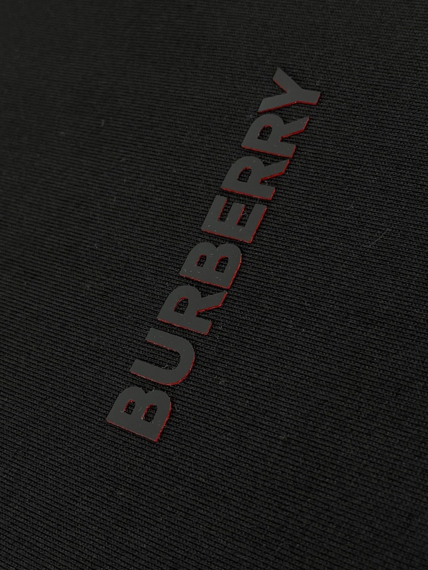 Burberry T-shirt