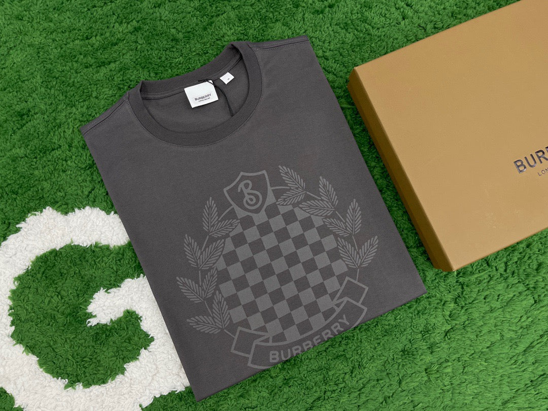 Burberry T-shirt