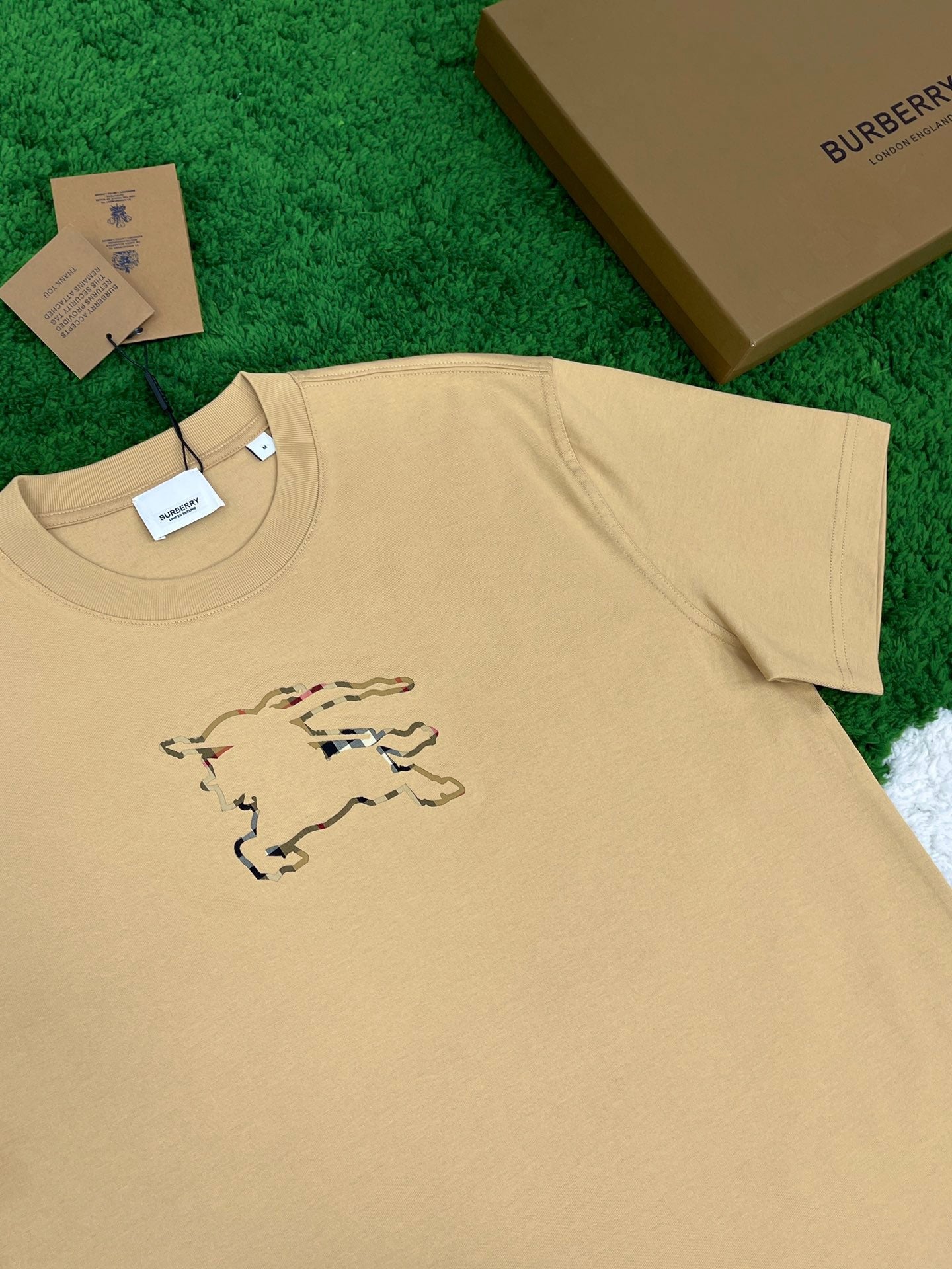 Burberry T-shirt