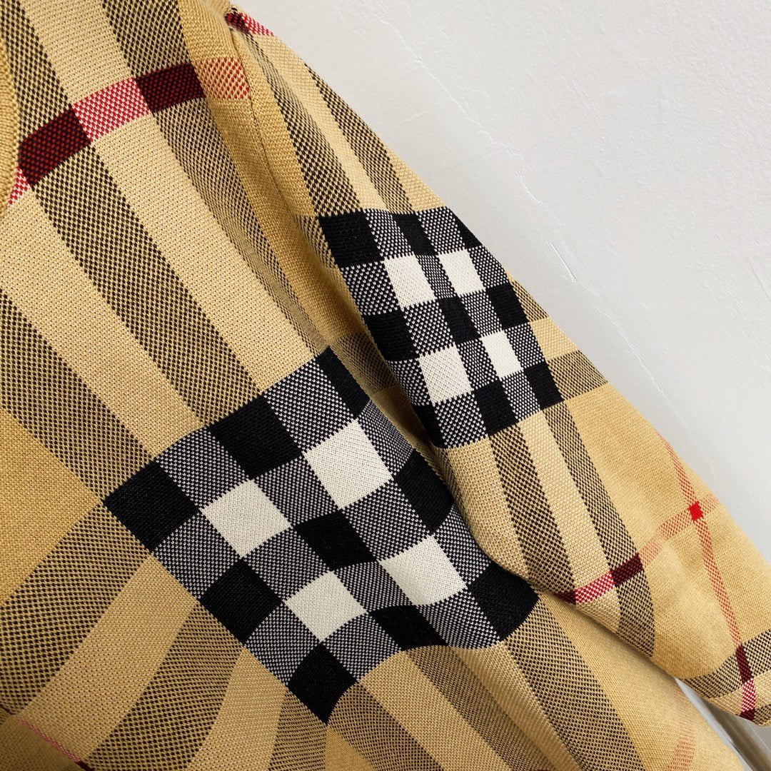 Burberry Sweater