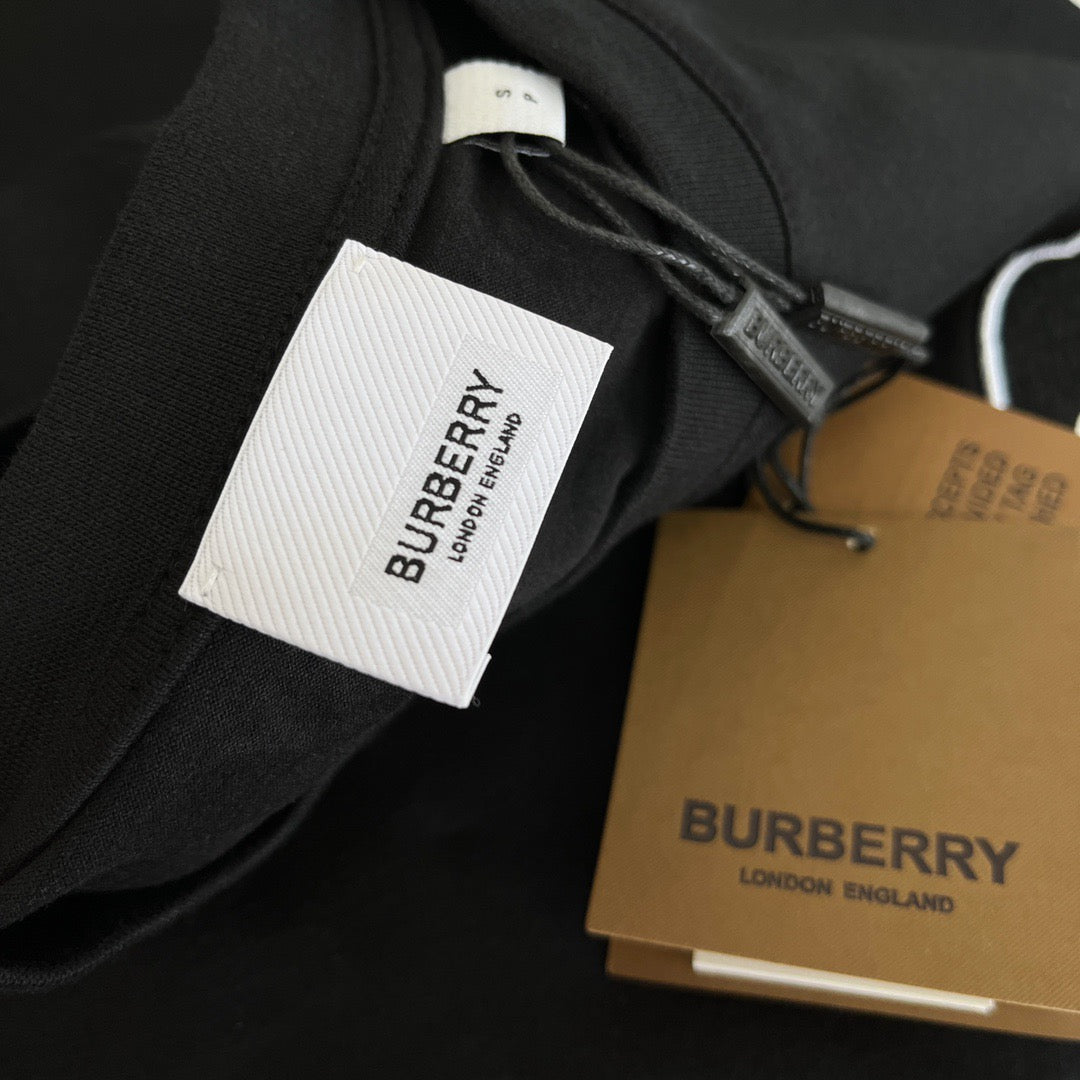 Burberry T-shirt