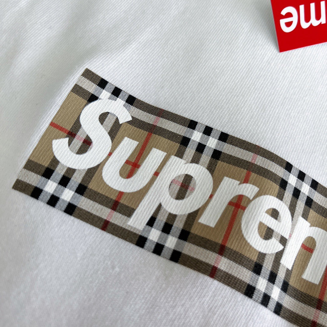 Burberry T-shirt