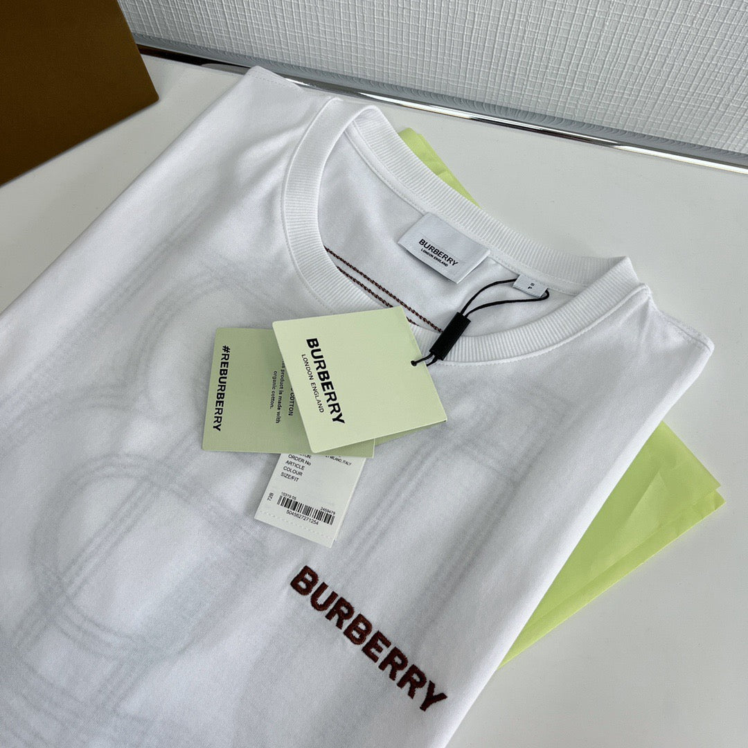 Burberry T-shirt