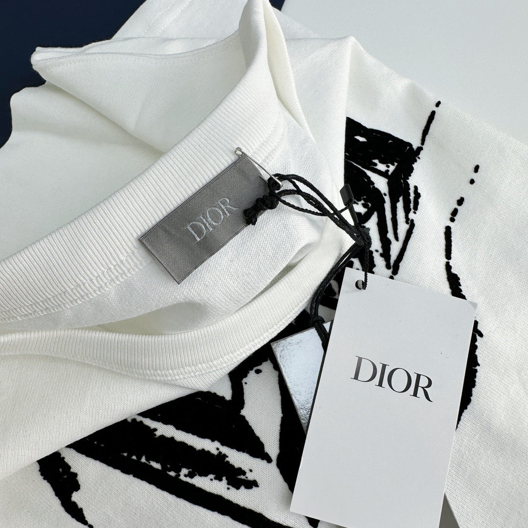 Dior T-shirt