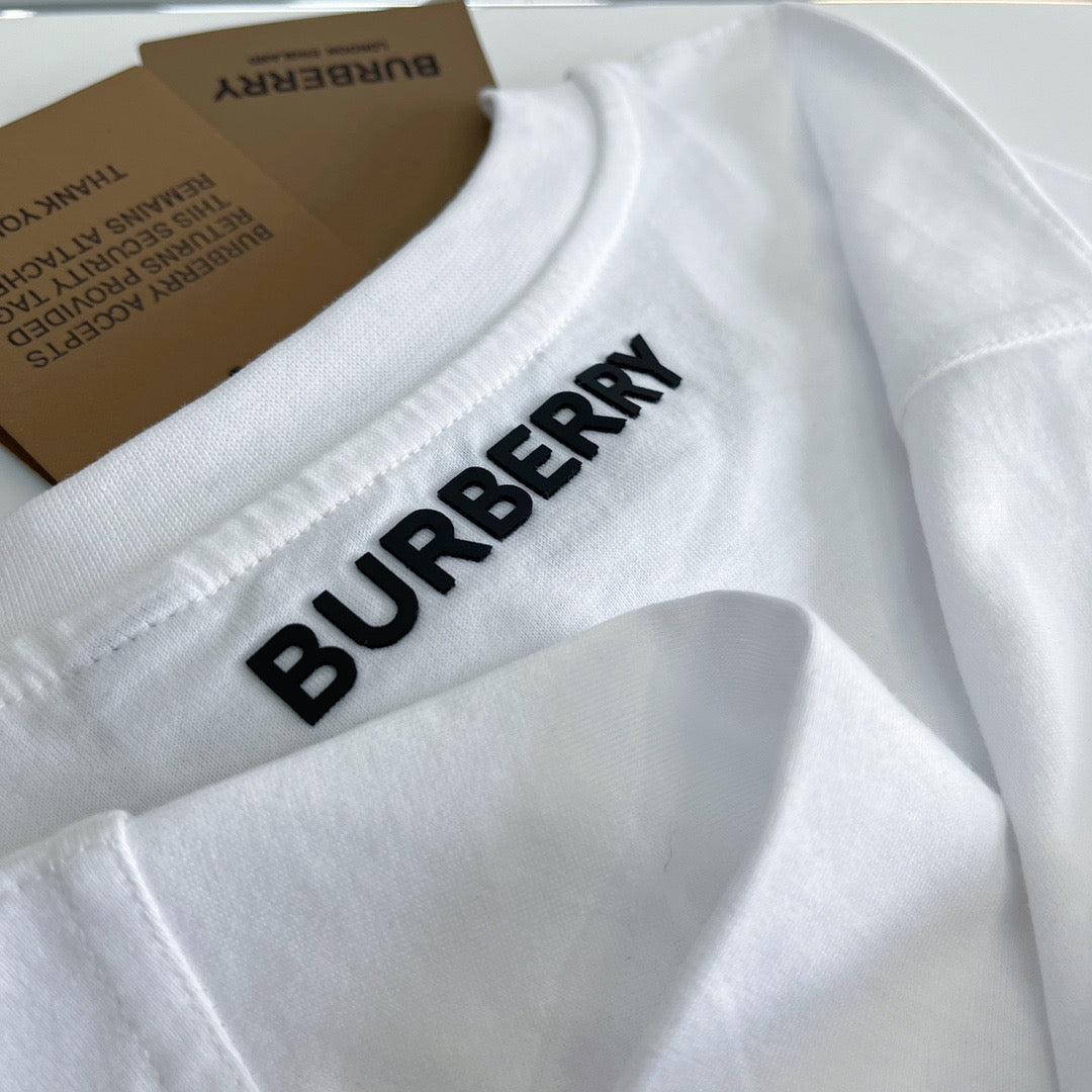 Burberry T-shirt