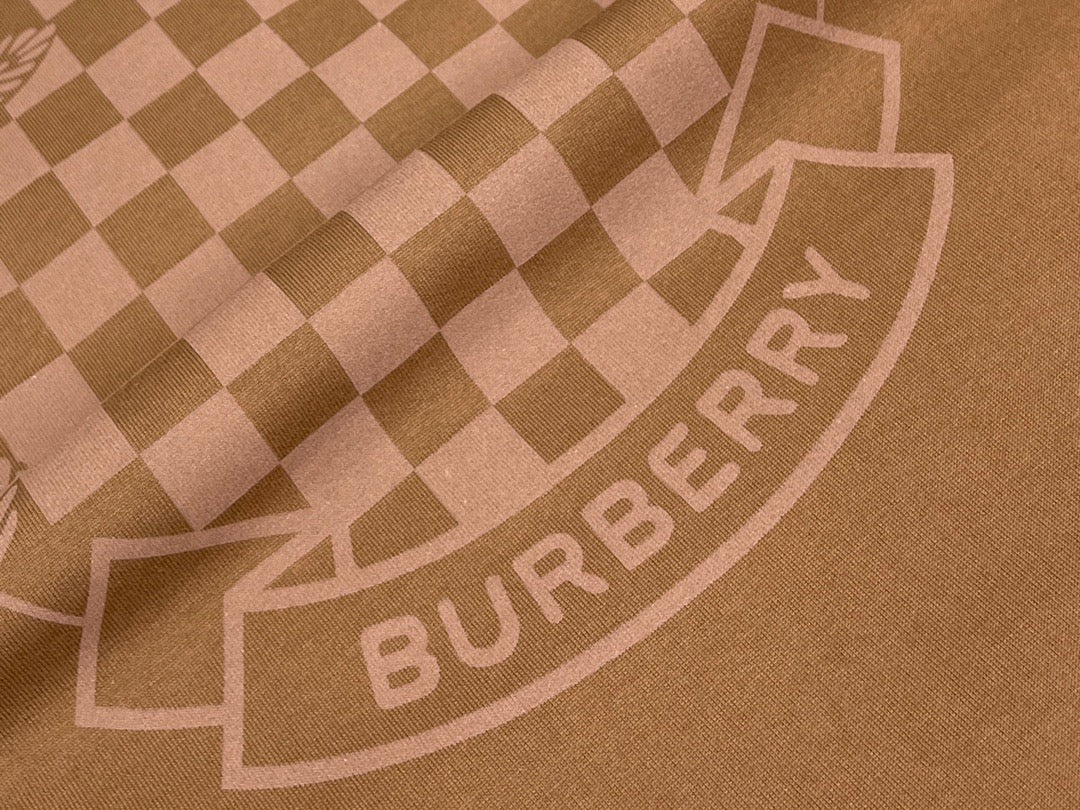 Burberry T-shirt