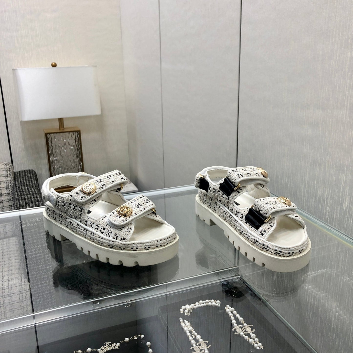 DAD SANDAL IN WHITE MIX BLACK TWEED FABRIC