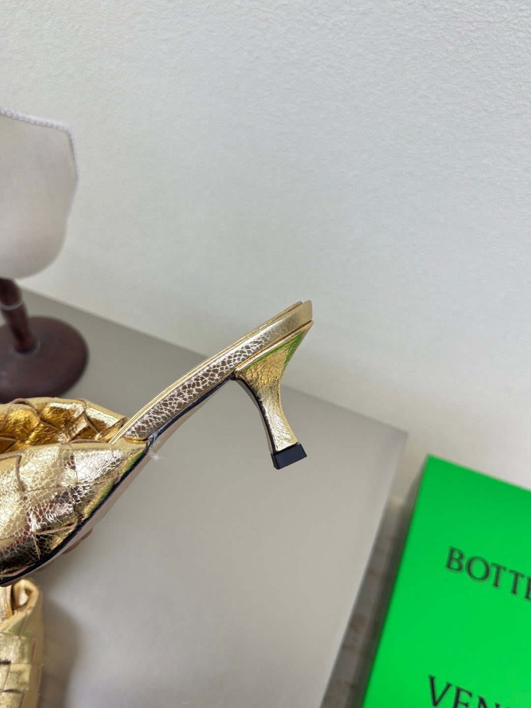 BLINK HIGH 5 CM MULE IN GOLD INTRECCIATO LEATHER