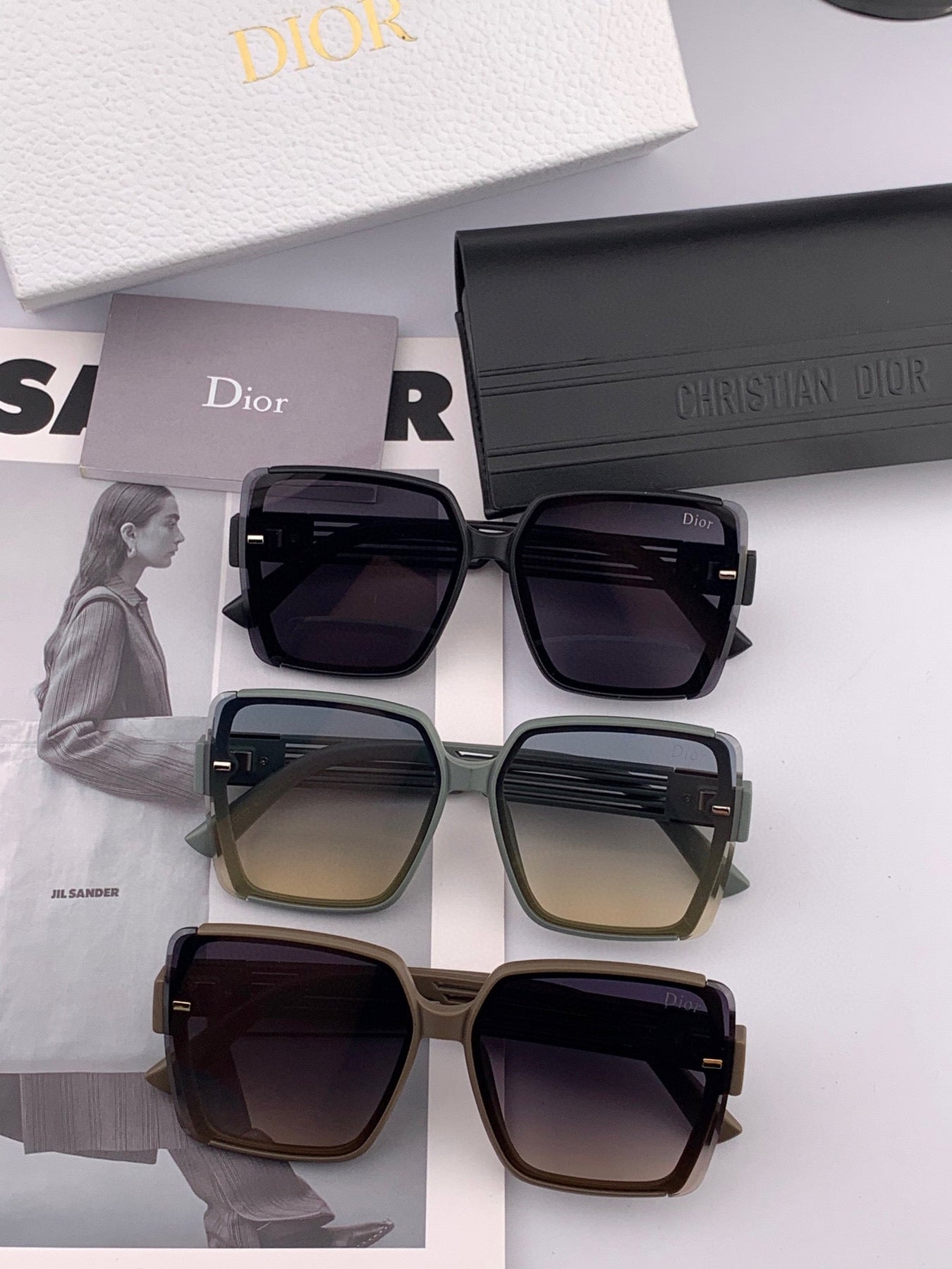 MONTAIGNE SUNGLASS CD7780 IN ACETATE