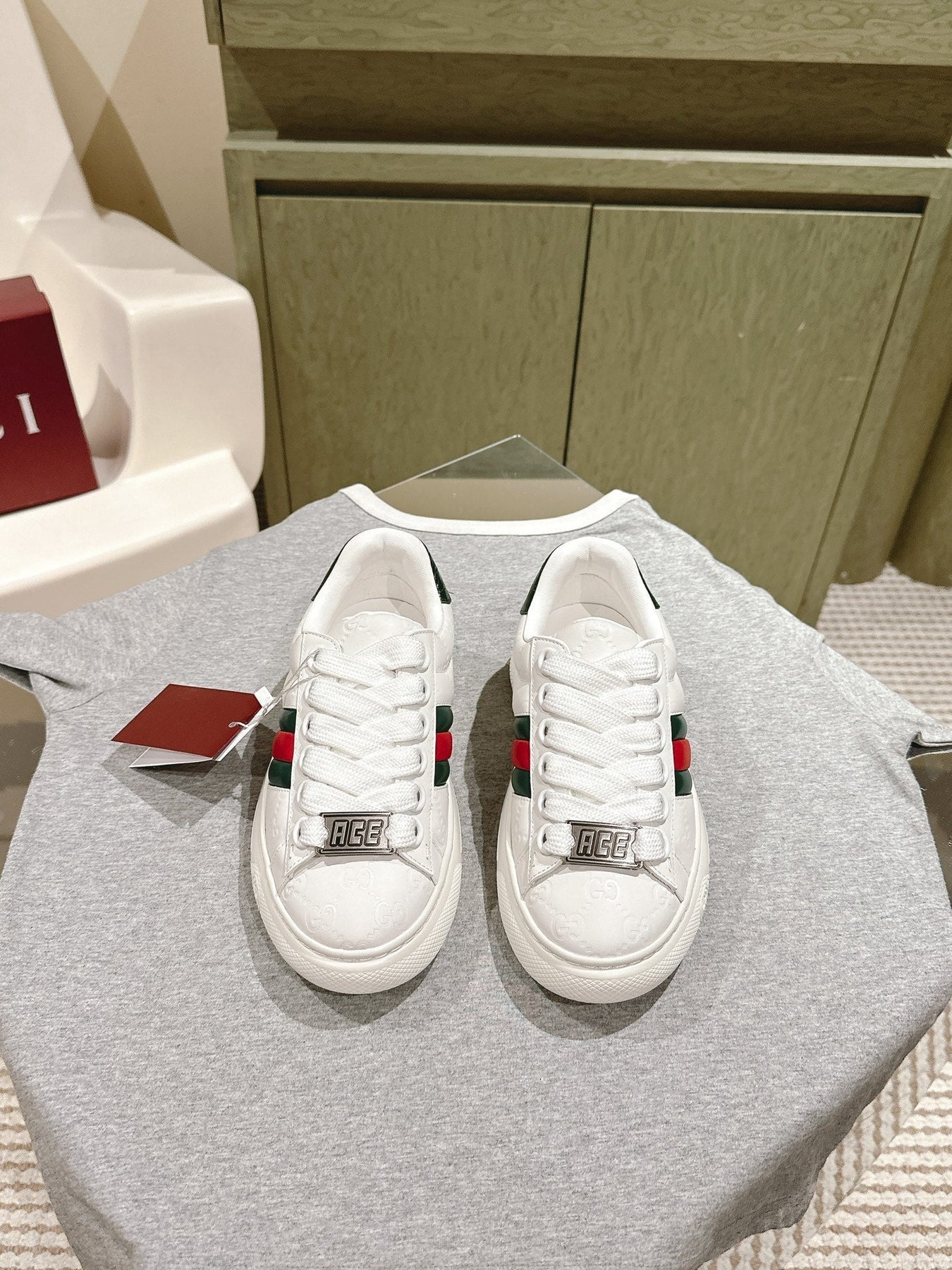 GG ACE SNEAKER WITH WEB IN WHITE EMBOSSED CALFSKIN