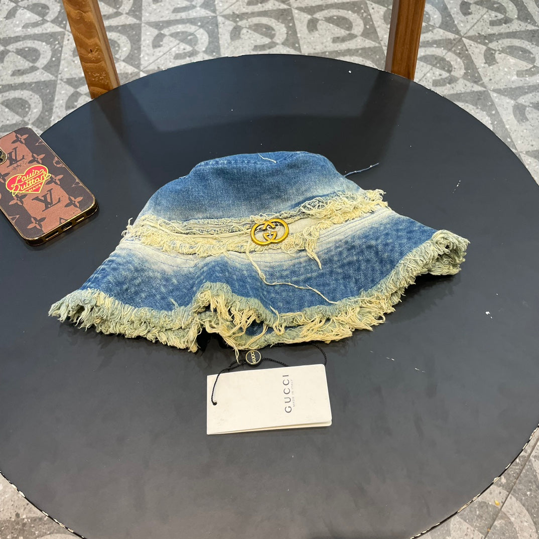 BUCKET HAT IN CLASSIC BLUE DENIM 226590