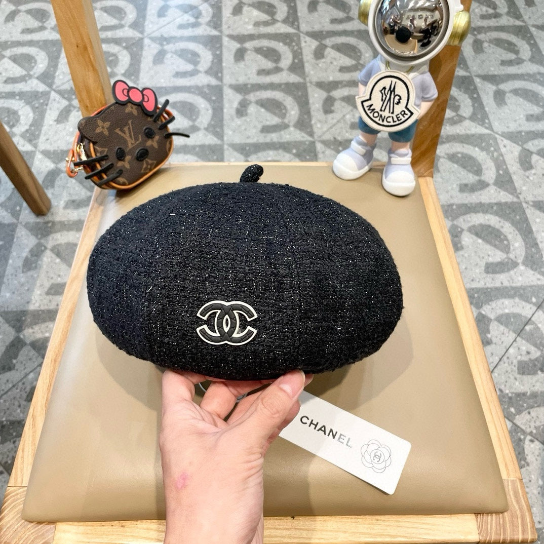 BERET HAT IN BLACK WOOL TWEED 430012