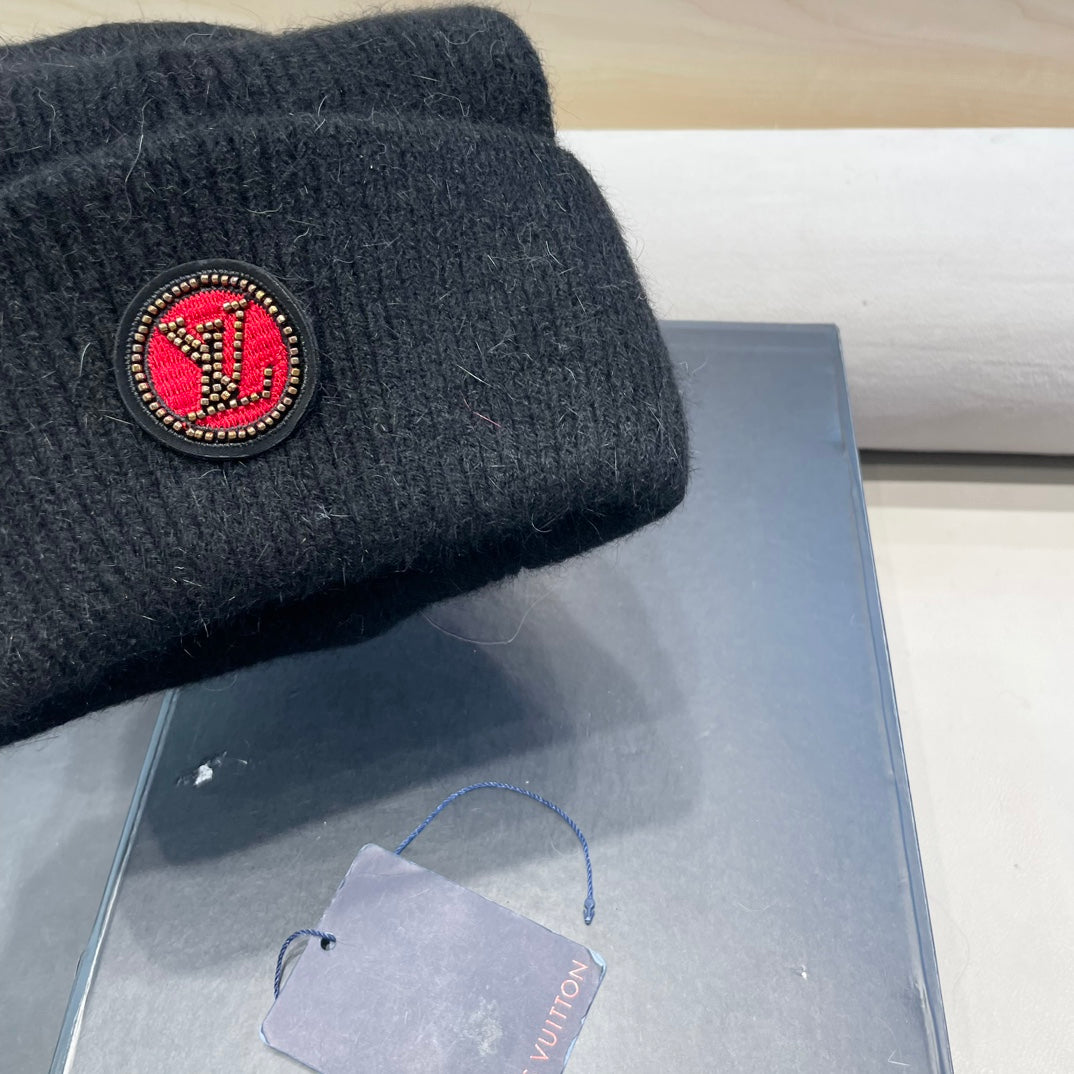 BEANIE HAT IN BLACK WOOL AND RABBIT FUR 433473