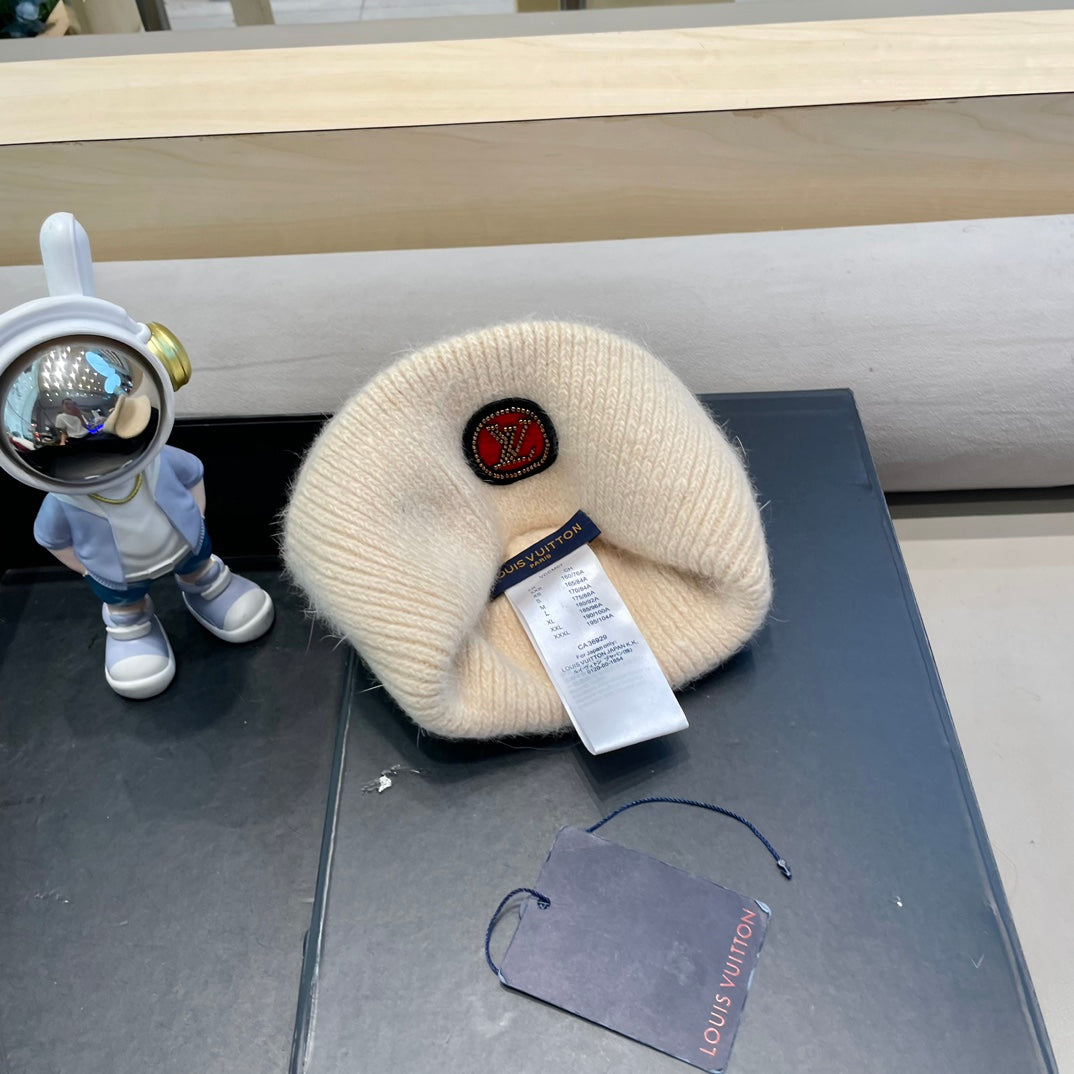 BEANIE HAT IN BEIGE WOOL AND RABBIT FUR 433474