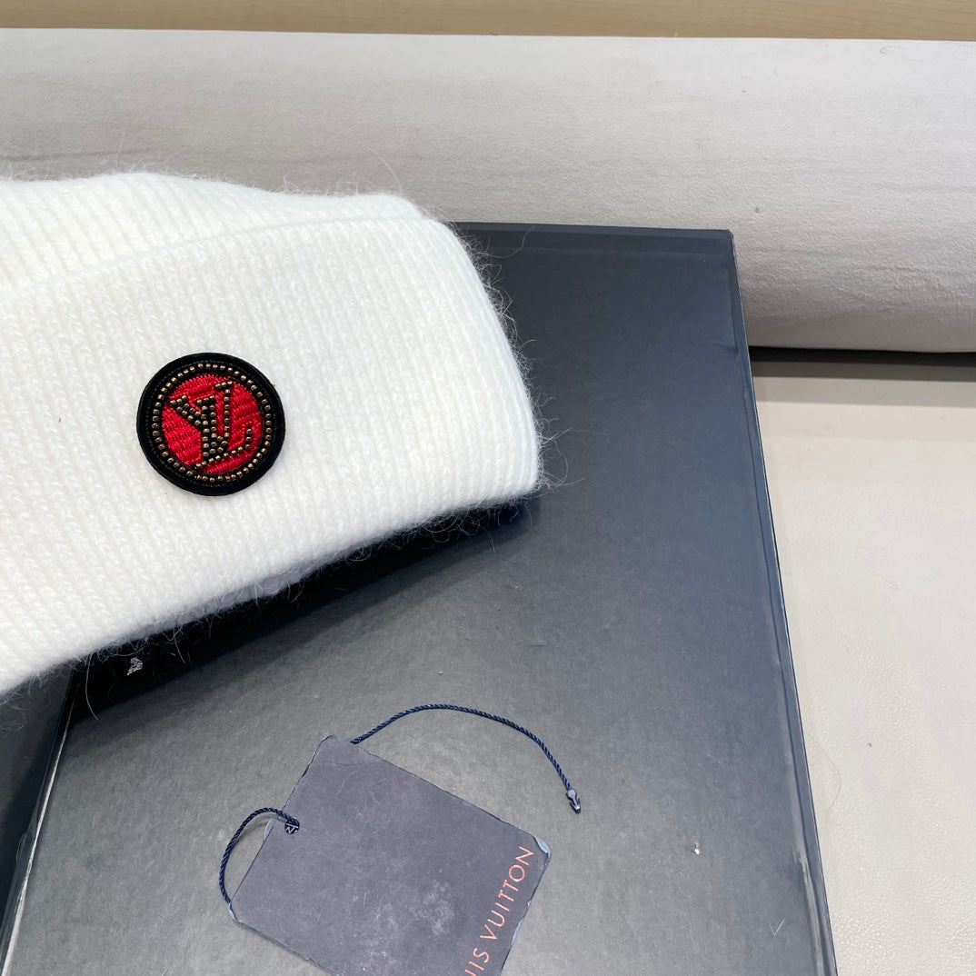 BEANIE HAT IN WHITE WOOL AND RABBIT FUR 433475