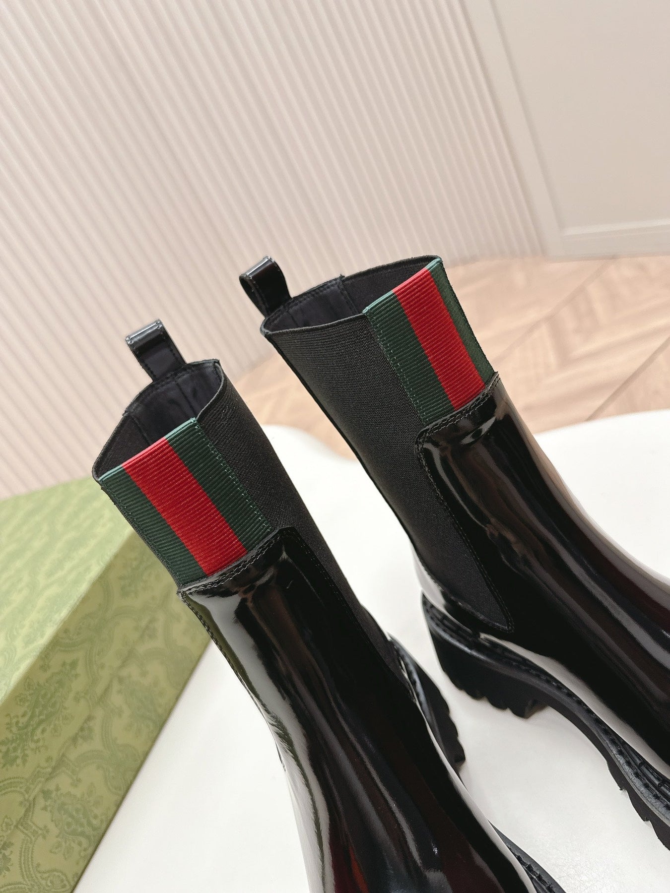 GG CLASSIC MARTIN BOOTS IN BLACK PATENT LEATHER