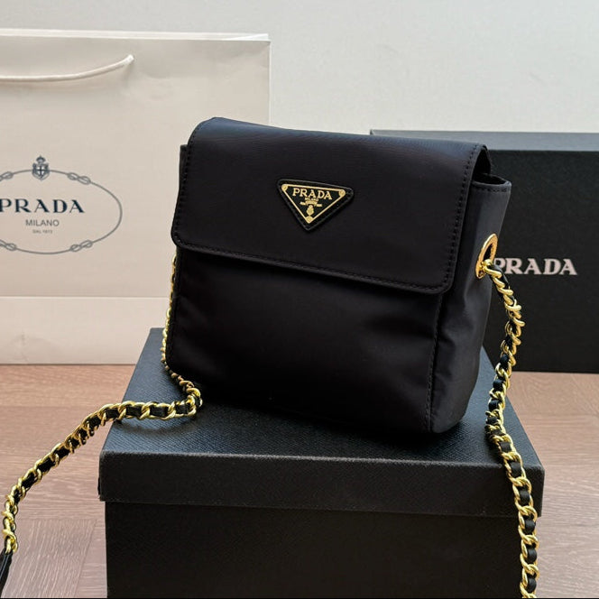 GOLD HARDWARE MINI BAG 18 IN BLACK RE-NYLON