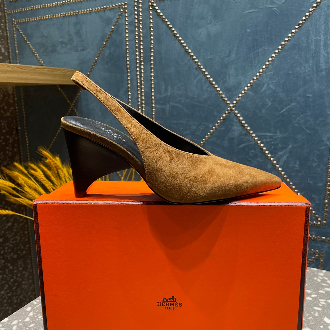 HIGH SLINGBACKS 7 CM IN CIDER BROWN SUEDE