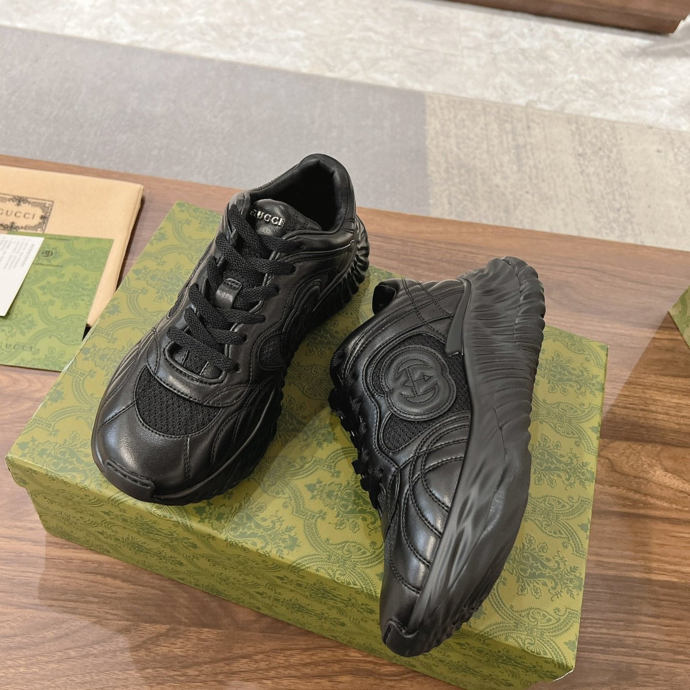 GG RIPPLE SNEAKER BLACK