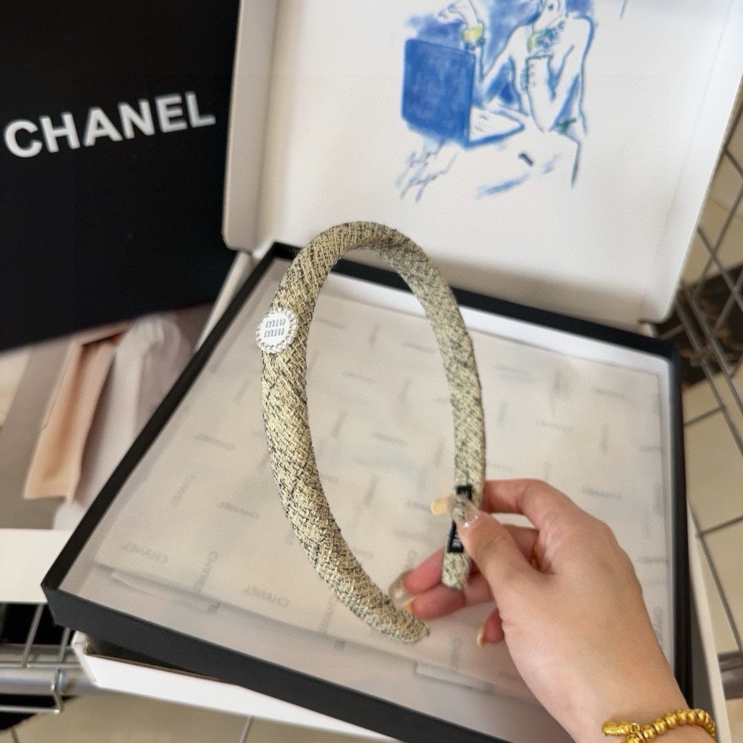 HEADBAND IN CREAM MIX LITTLE BLACK TWEED CRYSTALS LOGO 407887