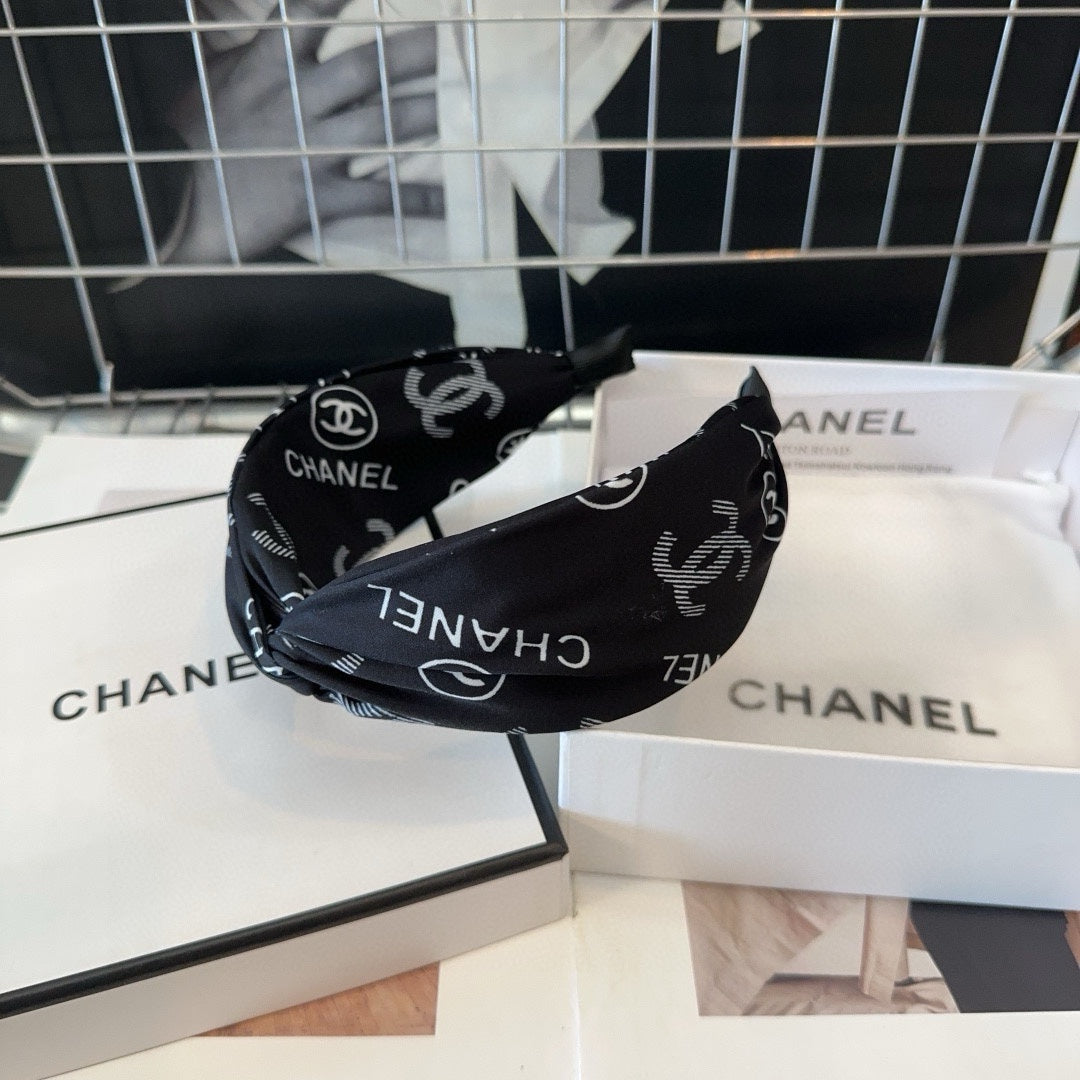 BLACK MONOGRAM FABRIC HAIRBAND 414446