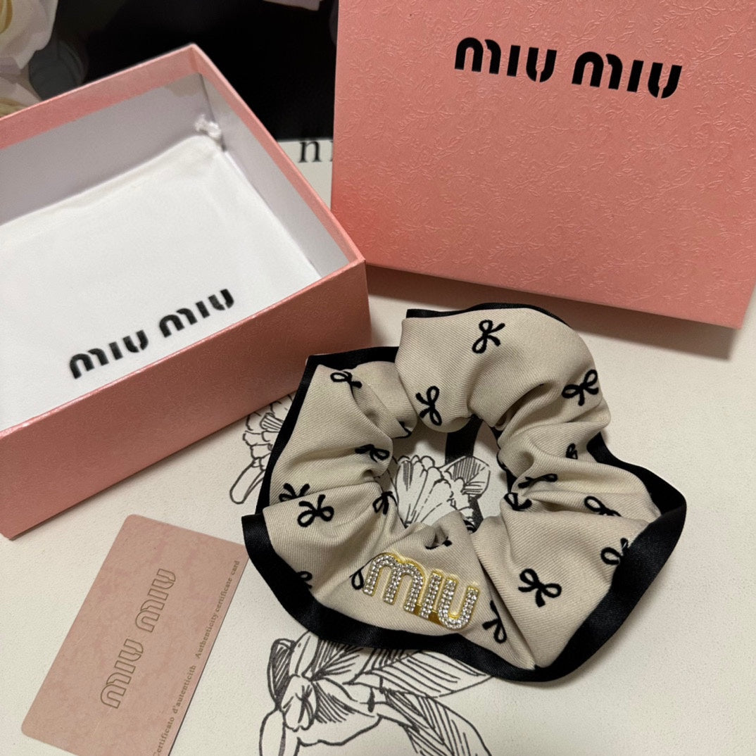 HAIR TIE IN BEIGE MIX BLACK SPANDEX FABRIC 432828