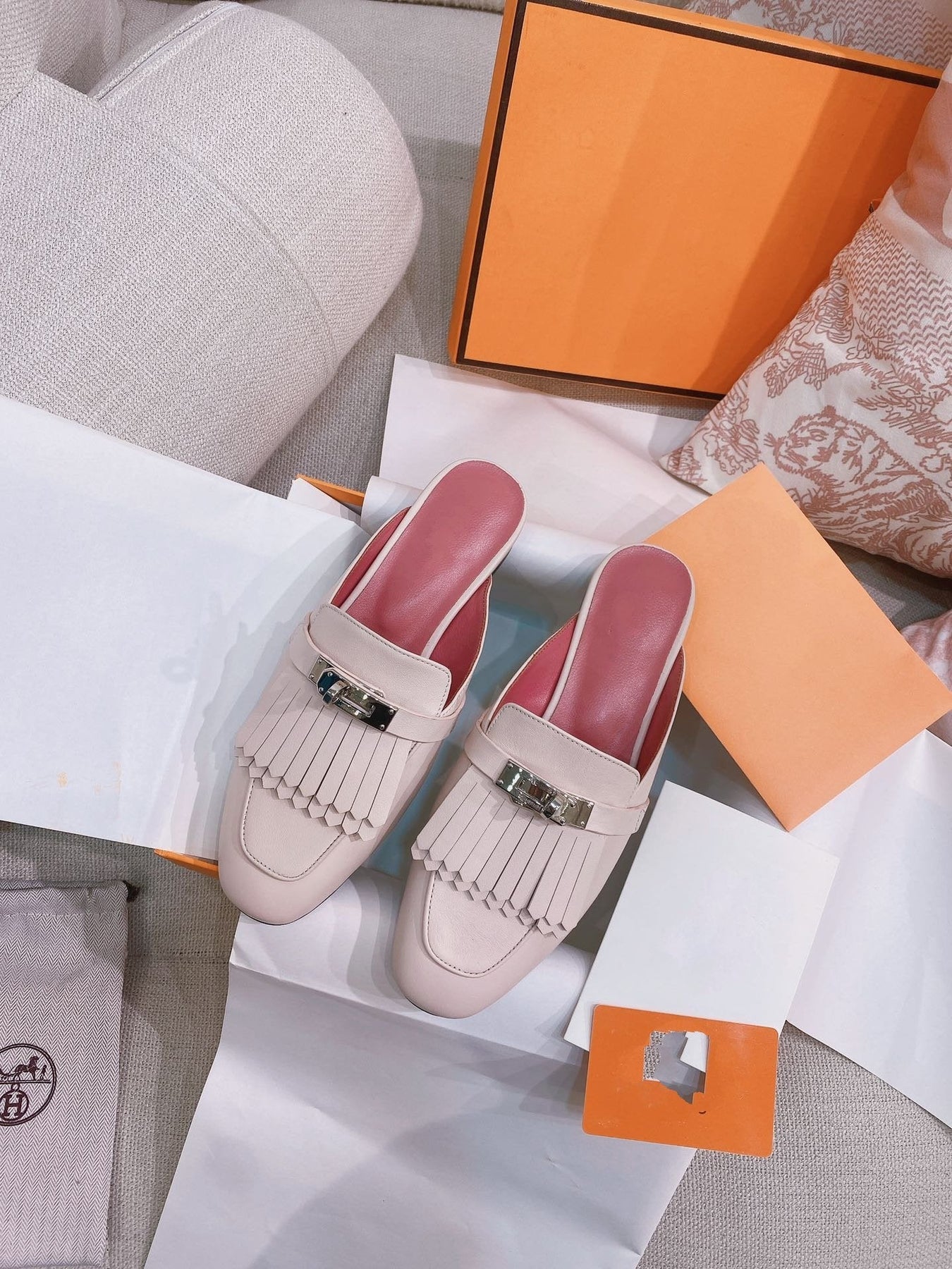 OZ Mule Fringed Light Pink