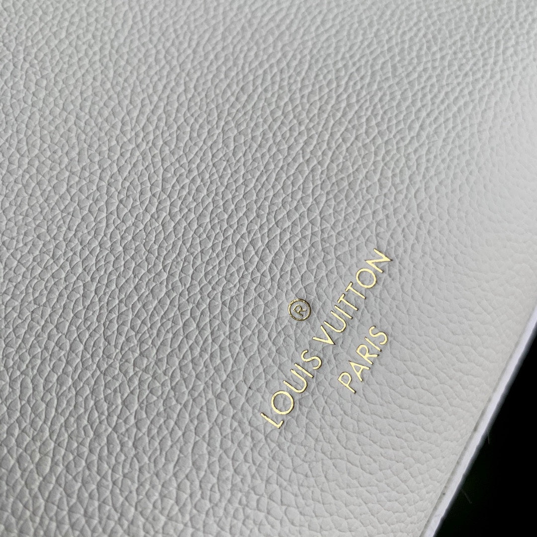 LOCK & GO BAG 24 IN QUARTZ BEIGE GRAIN CALFSKIN
