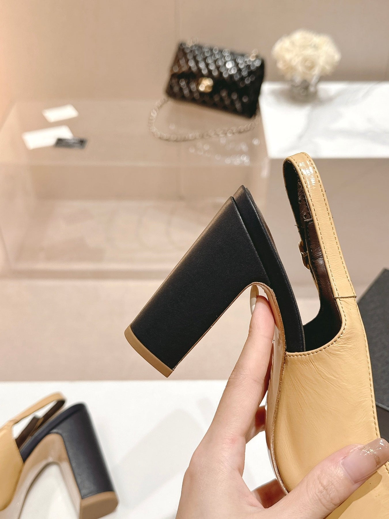 HIGH SLINGBACKS PEANUT BROWN MIX BLACK SHEEPSKIN