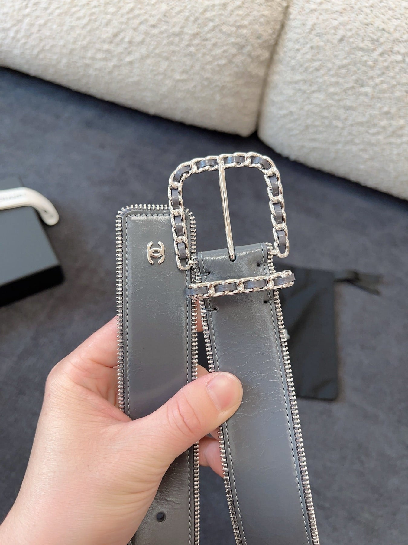 BELT 40MM IN GRAY CALFSKIN WITH INTERWOVEN CHAIN BUCKLE ZIPPER IN TRIM SILVER HARDWARE