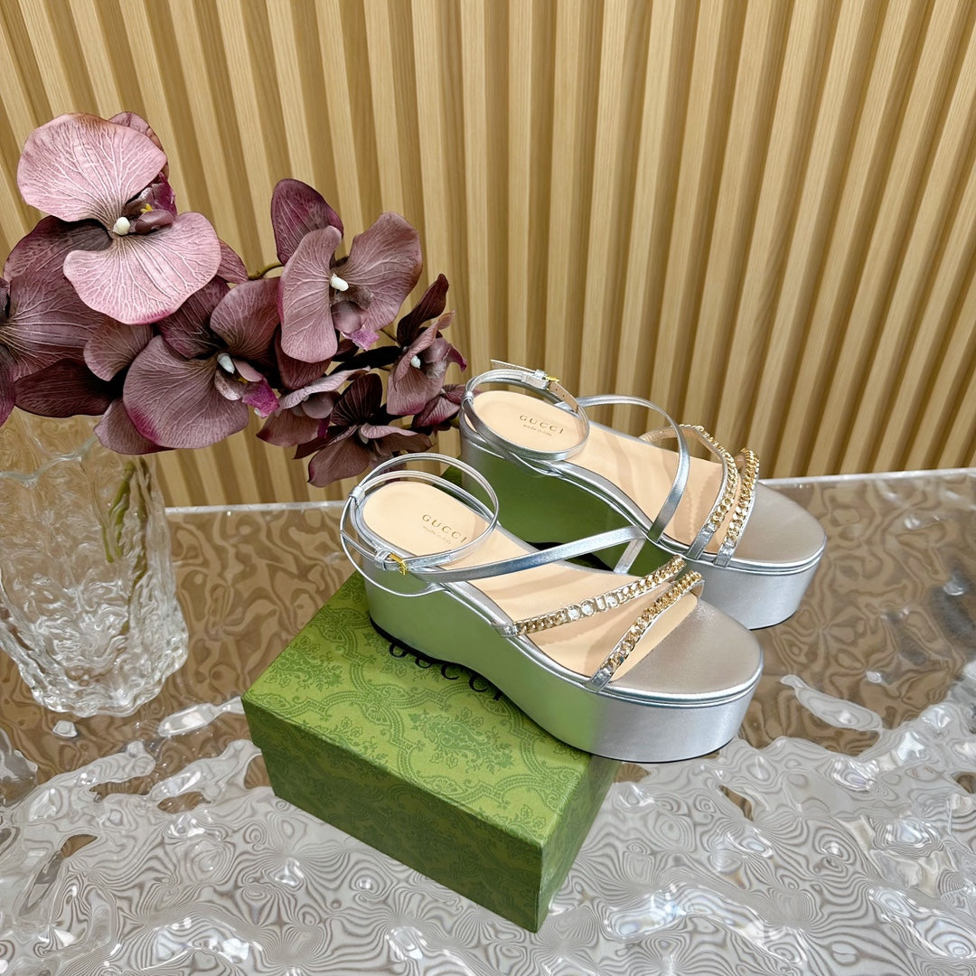 GG PLATFORM SANDAL SILVER CALFSKIN WITH CHAINS