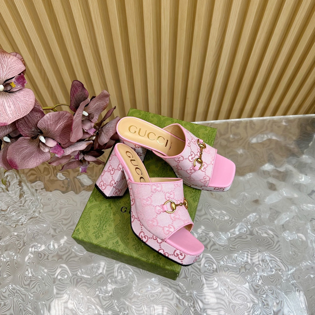 HORSEBIT SLIDE SANDAL IN PINK MONOGRAM CANVAS AND SHEEPSKIN LINING