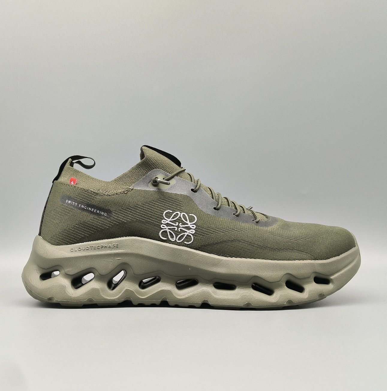 CLOUDTILT SNEAKER IN SEAWEED GREEN RECYCLED POLYESTER