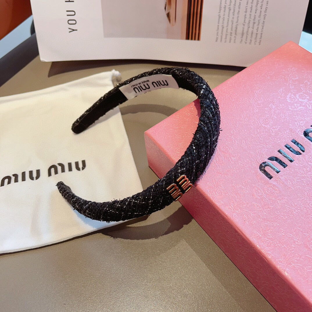 BLACK TWEED HAIRBAND GOLD LOGO 157215